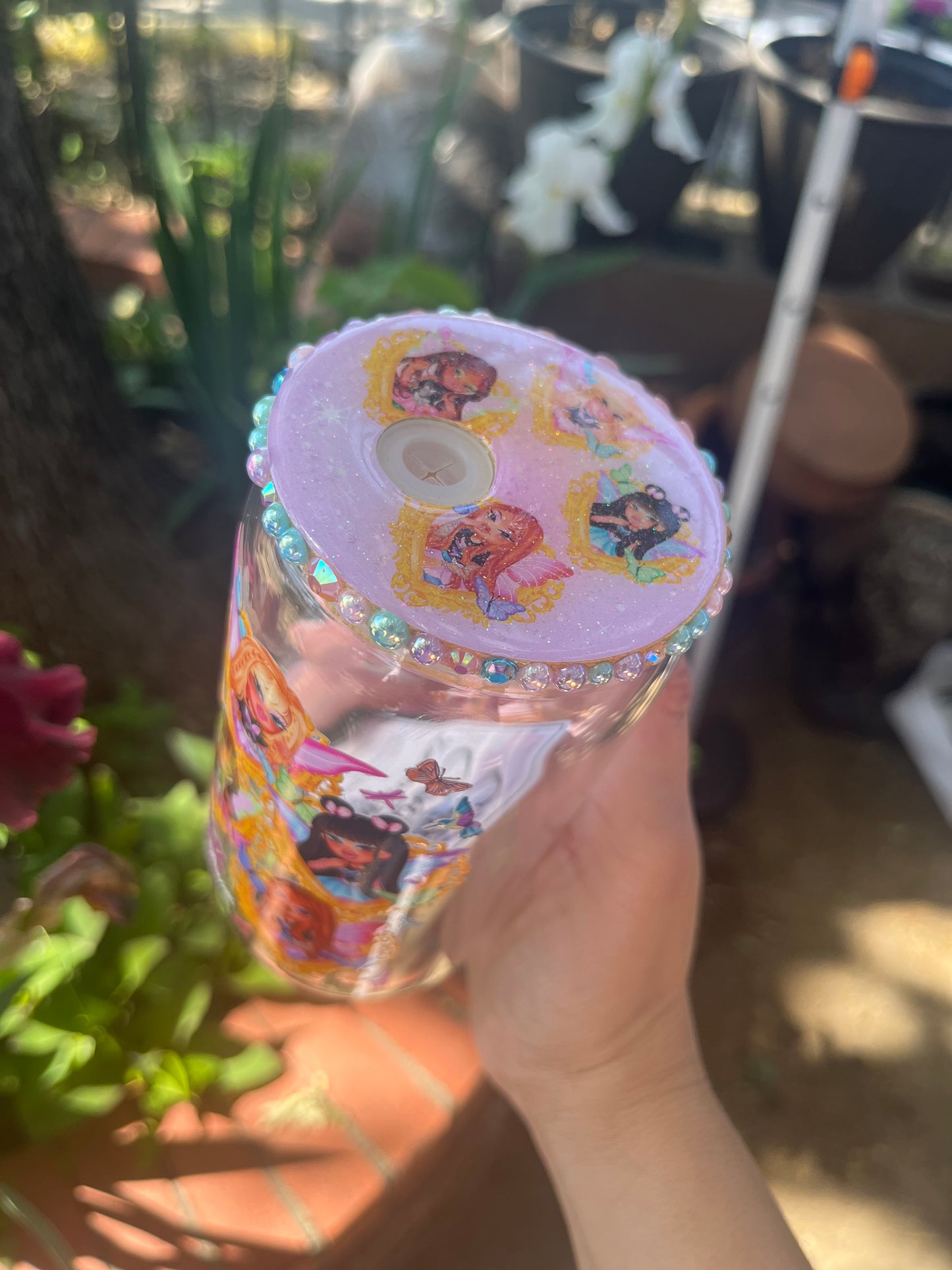 Girly girls glass cup ( Bratz)