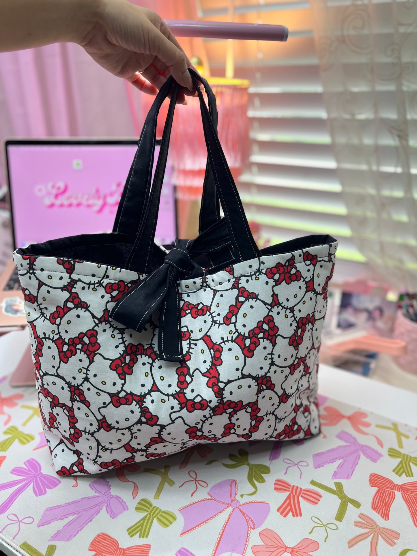 Cute kitty with bow large tote bag