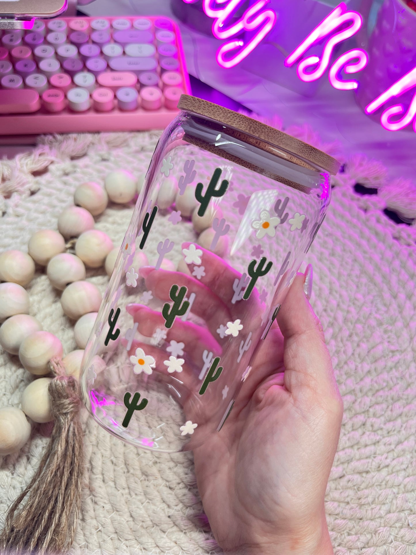 Cactus and daisies glass cup