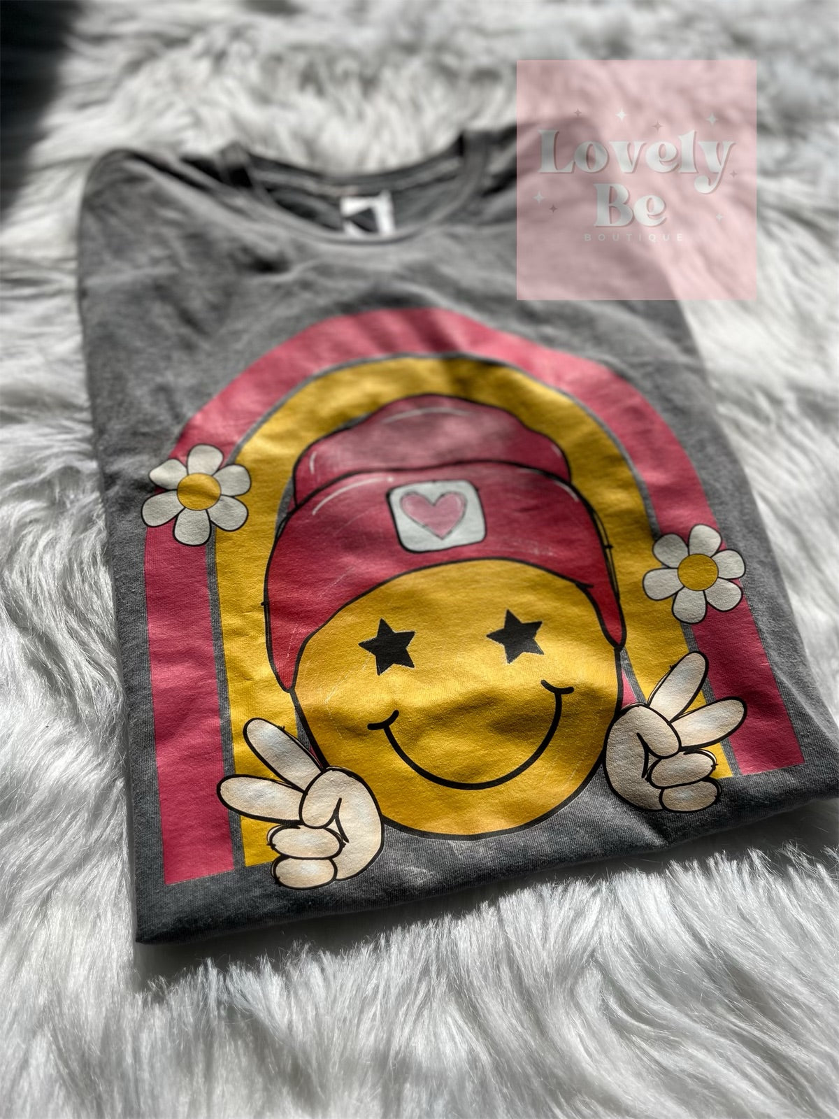 Peace & Daisies Tee