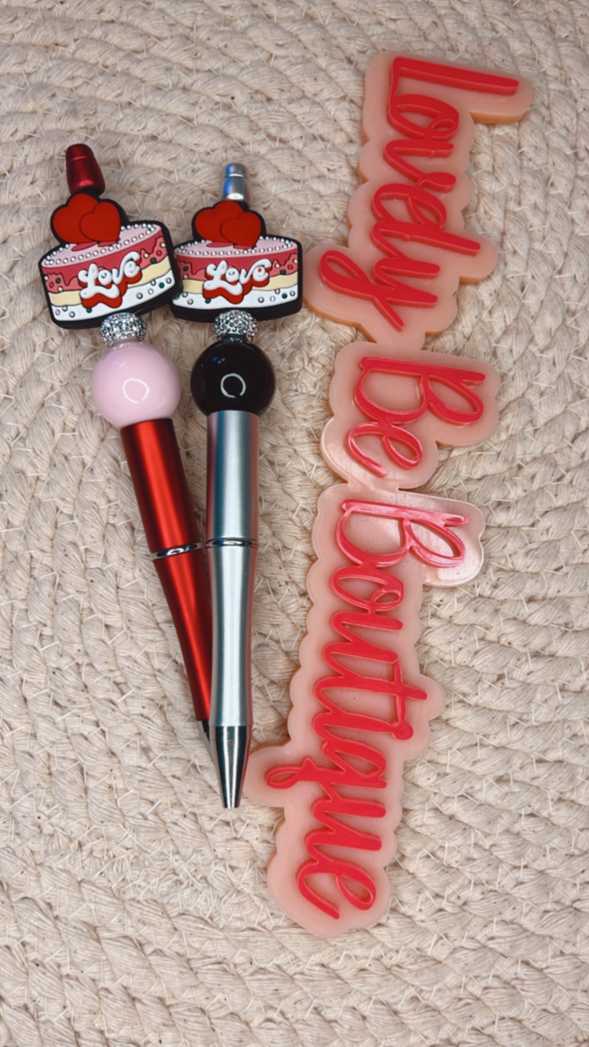 Love cake beaded pen