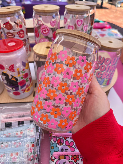 Daisies for days glass cup