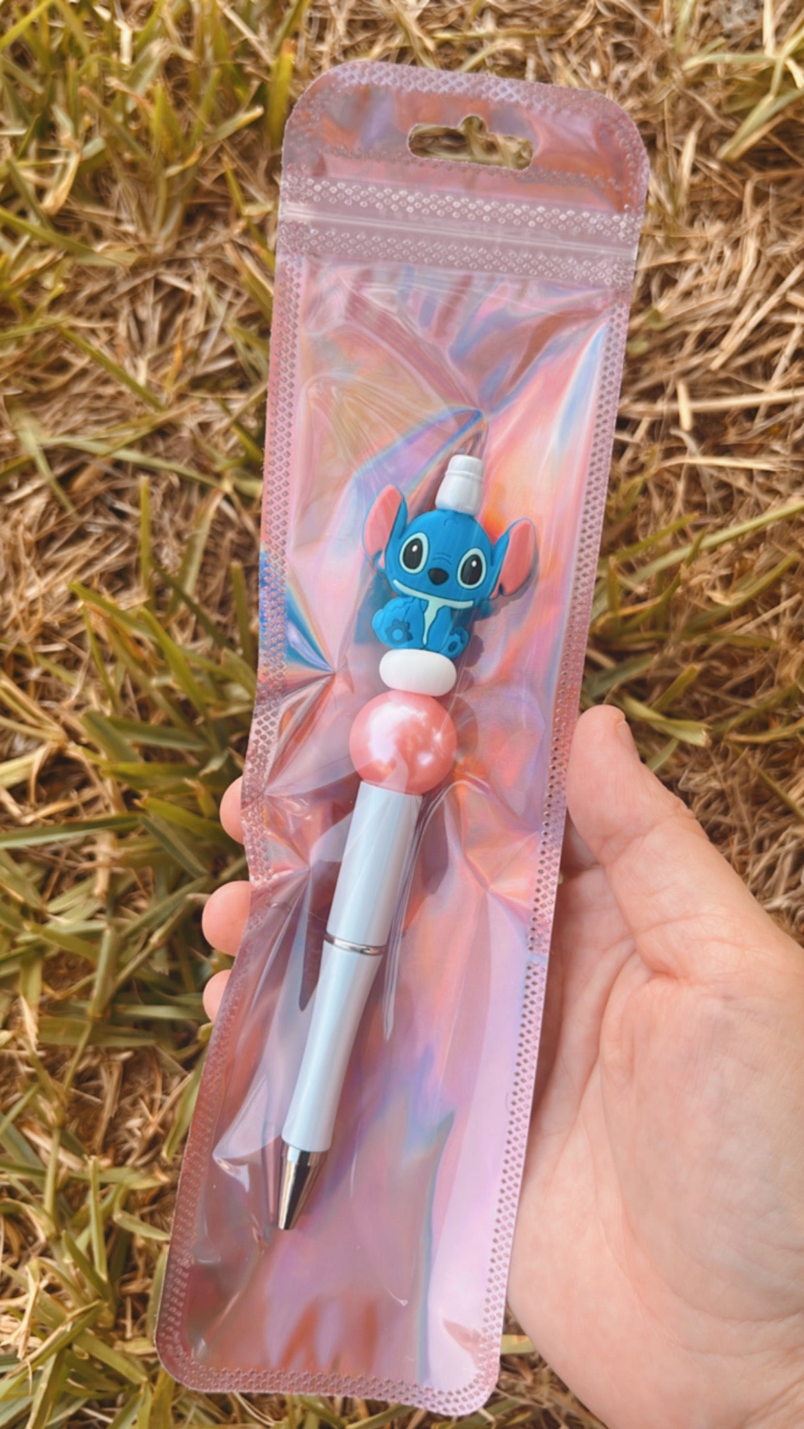 Blue alien beaded pen