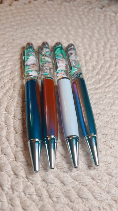 Spring butterlies snowglobe twist pen