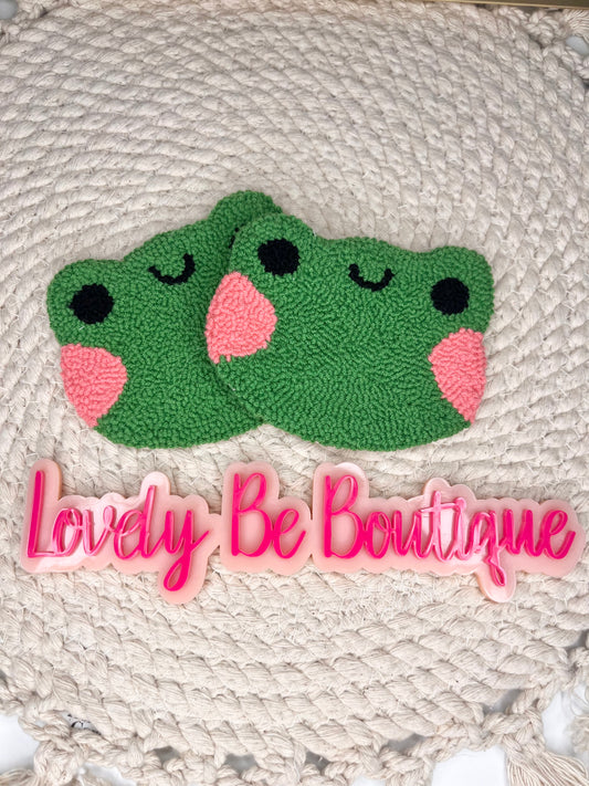 Cute froggies mug rug