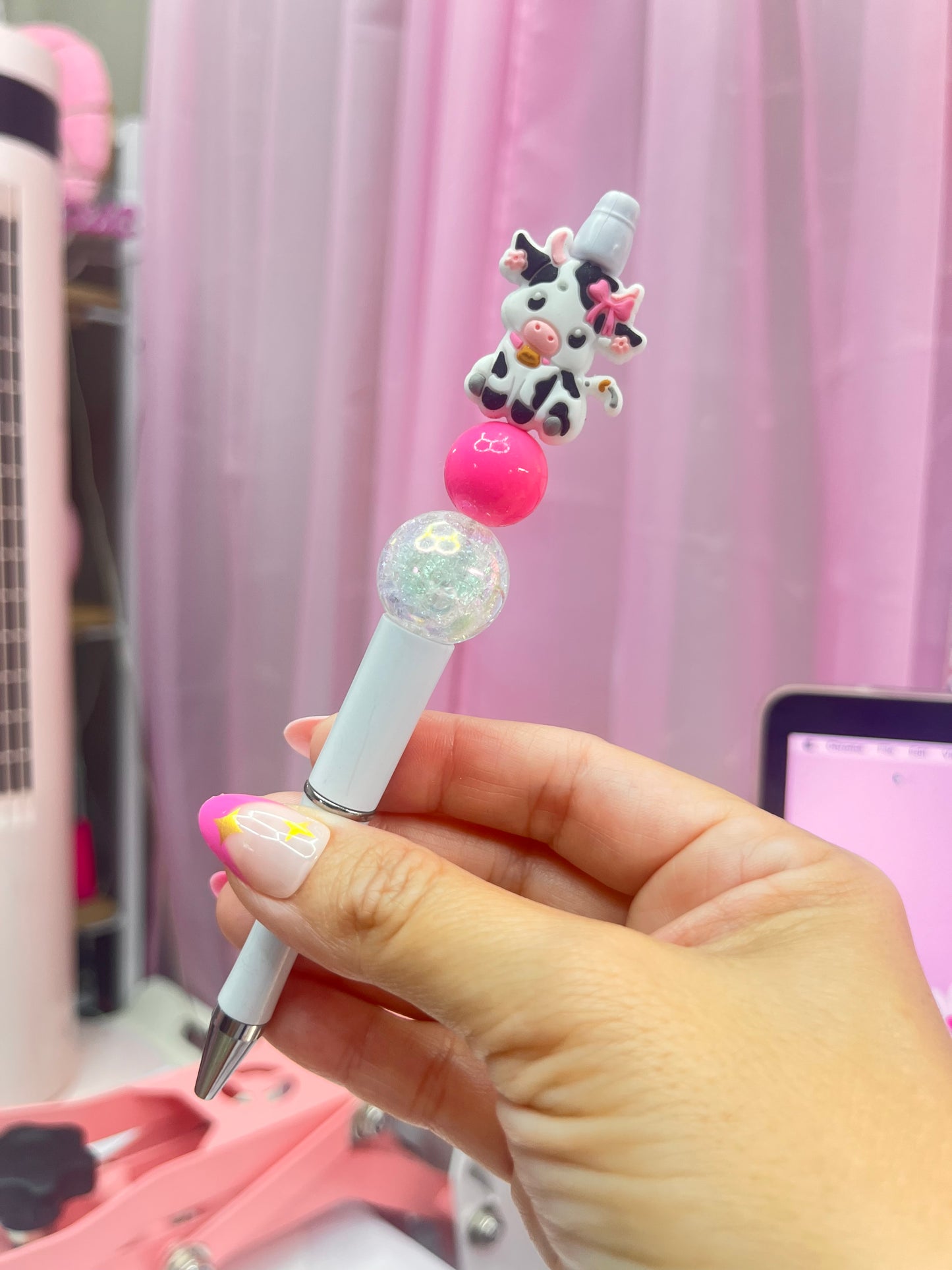 Cutie pink cow beaded pen
